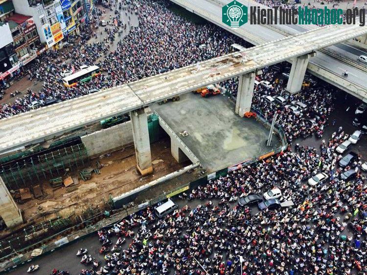 Tắc đường ở Hà Nội.