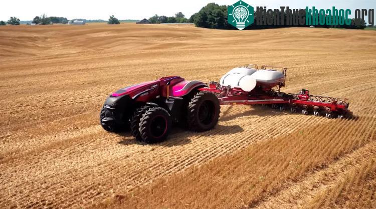 Máy kéo tự động Case IH Magnum. (Ảnh: CNH Industrial).