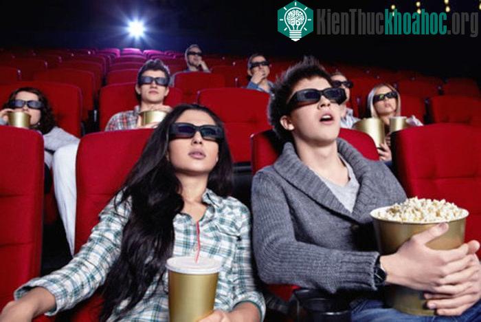 Kính hỗ trợ xem phim được xếp hạng là một trong những điều gây khó chịu nhất.