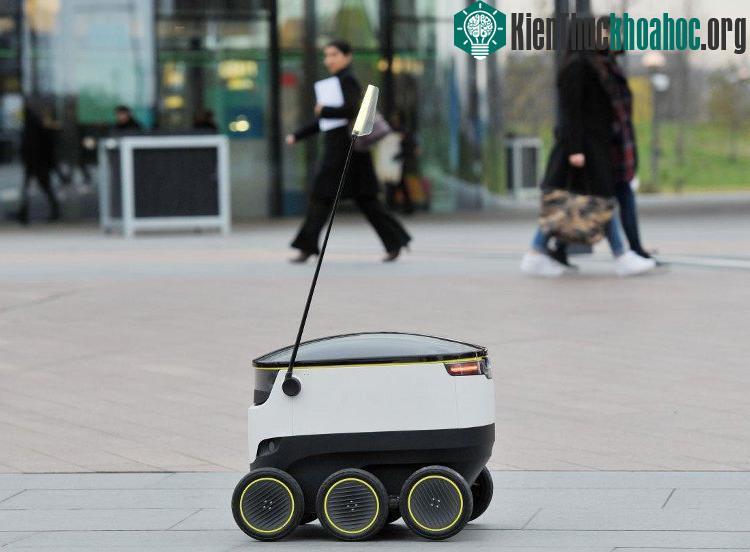 Các robot tự hành không giống với xe hơi tự lái.