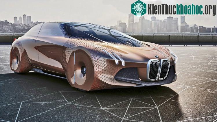 Nhật Bản đã trở thành quốc gia đầu tiên trên thế giới quyết định cho phép lưu hành ô tô sử dụng camera thay cho gương chiếu hậu truyền thống.
