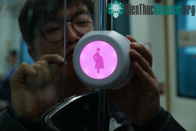 Thiết bị có tên là "Pink Light" này chủ yếu dành cho phụ nữ mang thai.