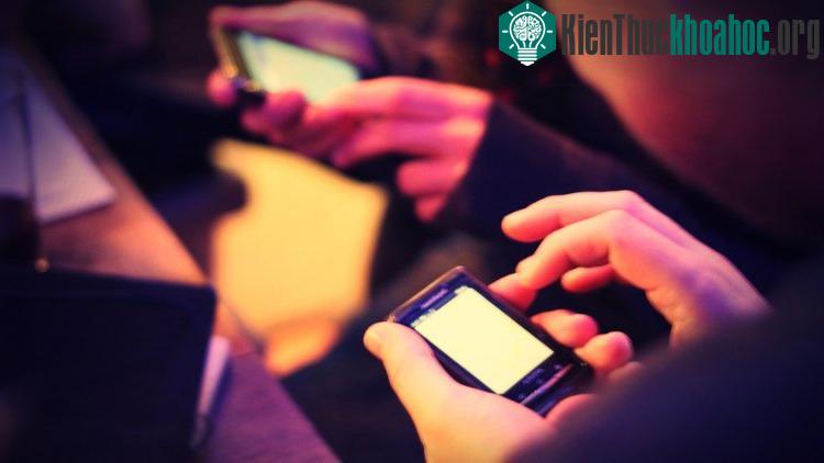 Ứng dụng MyState cung cấp thông tin về người mà bạn đang nói chuyện theo thời gian thực.