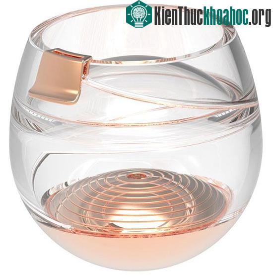 Space Glass - Chiếc ly thưởng thức rượu whisky trong không gian