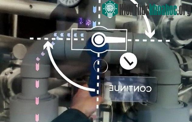 Mũ bảo hiểm thông minh bảo vệ an toàn cho người sử dụng khi làm việc.