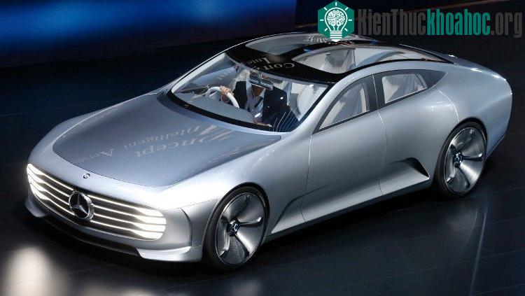 Mercedes-Benz IAA
