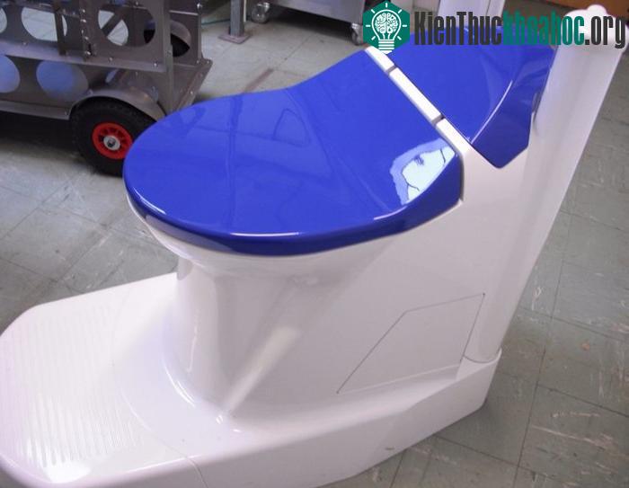 Bồn cầu màng nano được xem là một giải pháp sạch, không gây mùi và rất hứa hẹn.