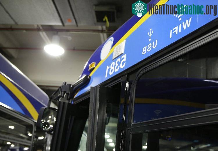 Choáng với siêu xe bus công nghệ cao ở New York ảnh 4