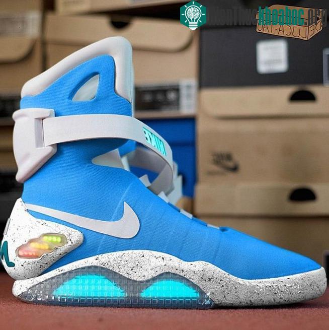 Mẫu giày Nike Air Mag.