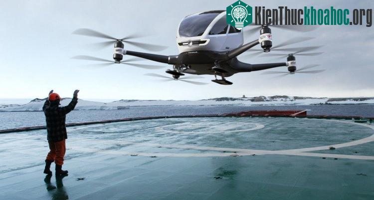 EHang 184, được giới thiệu tại triển lãm CES 2016 là một thiết bị bay thú vị.