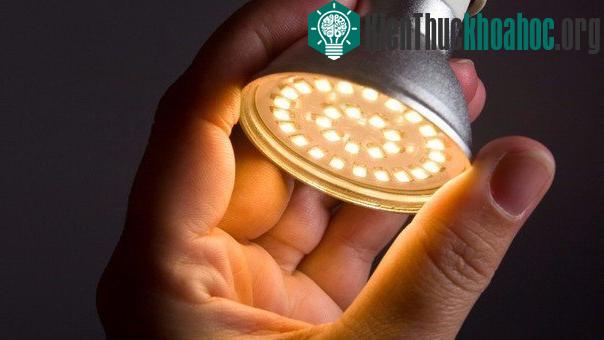 Bóng đèn led truyền thống