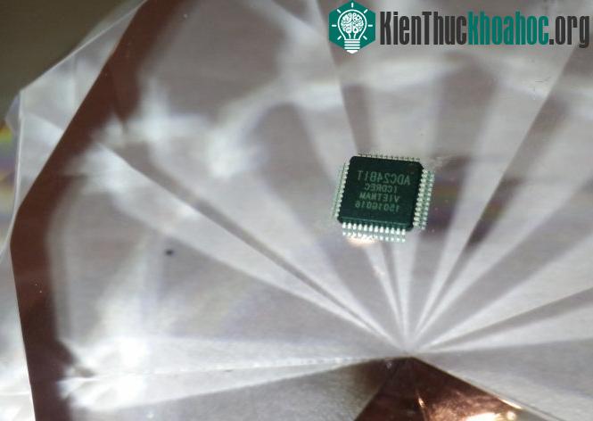 Chip 24-bit của Trung tâm nghiên cứu và đào tạo thiết kế vi mạch (ICDREC)
