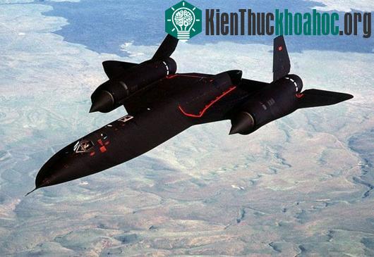 Đã có 32 chiếc SR-71 được sản xuất trong đó có 29 chiếc SR-71A, 2 chiếc SR-71B và 1 chiếc SR-71C