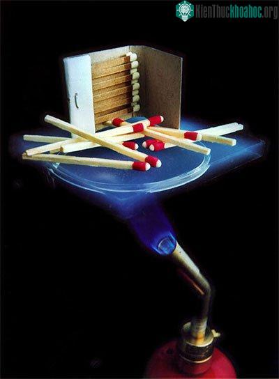 Tính chất cách nhiệt tuyệt vời của aerogel
