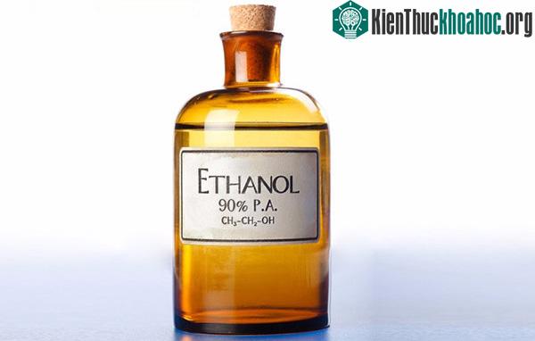 Cồn được chia thành nhiều loại khác nhau.