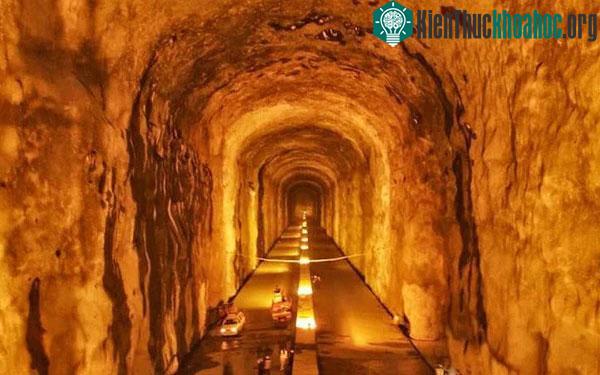 Đây là kho dữ trữ/cung cấp dầu thô khẩn cấp lớn nhất thế giới.