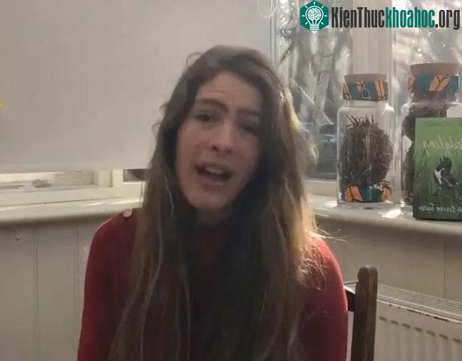Chân dung cô gái tốt bụng Hannah Bourne-Taylor.