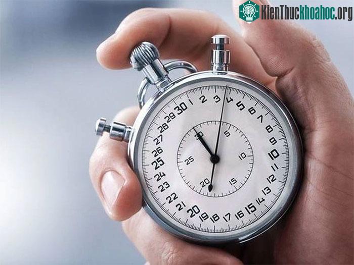 Thời gian không chỉ đơn giản là phát đi theo một đường thẳng