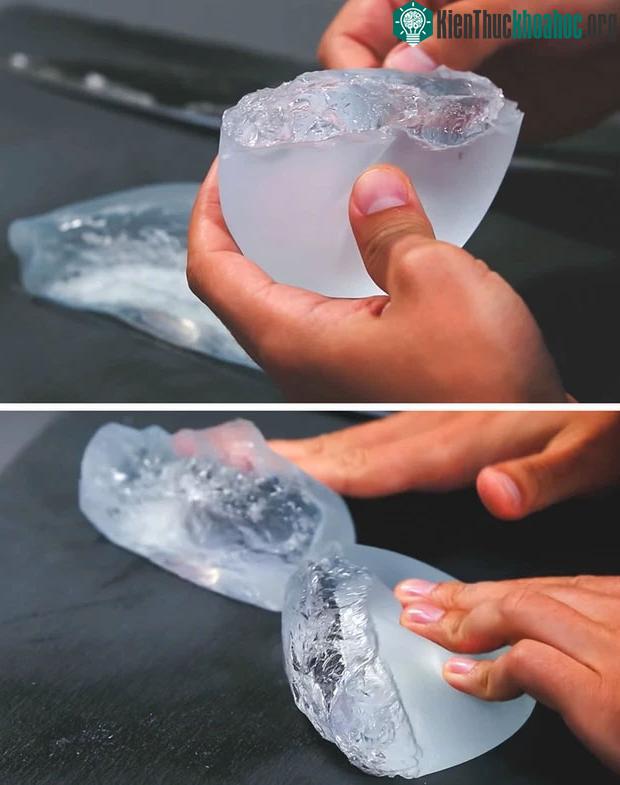 Miếng silicon độn ngực