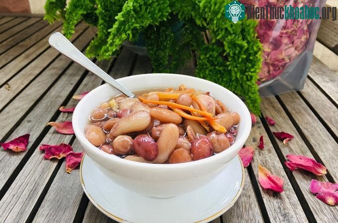 Chè ngũ đậu thảo quả