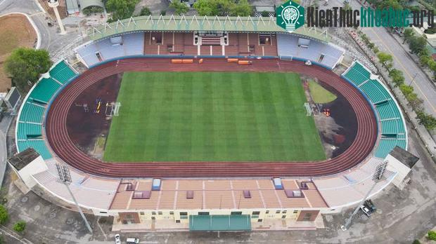 Cận cảnh sân đấu SEA Games của U23 Việt Nam: Tân trang mới, đẹp ngỡ ngàng! ảnh 1