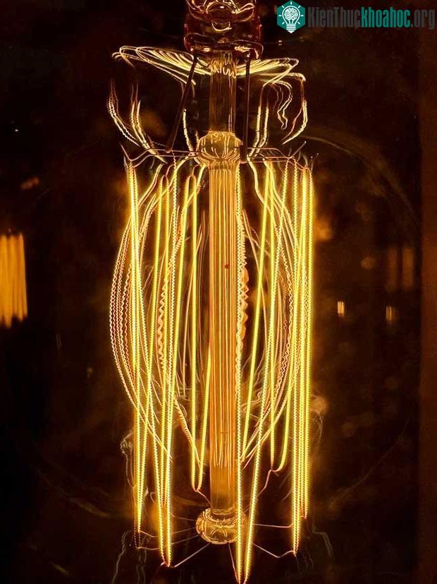 Đèn led quán bar