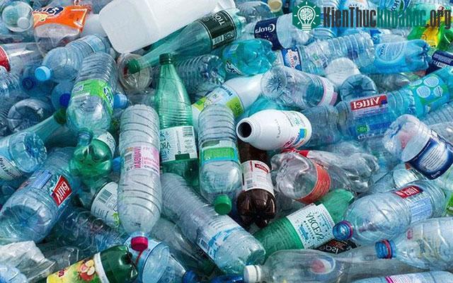 Chỉ vài trăm năm, nhựa sẽ gần như biến mất.
