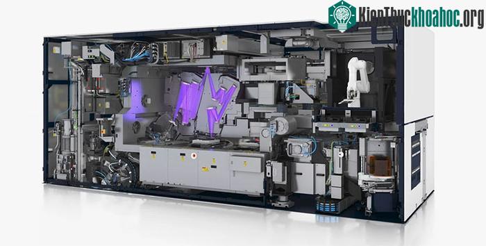 Minh họa bên trong một máy quang khắc EUV.