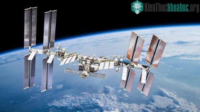 Trạm Vũ trụ Quốc tế (ISS)
