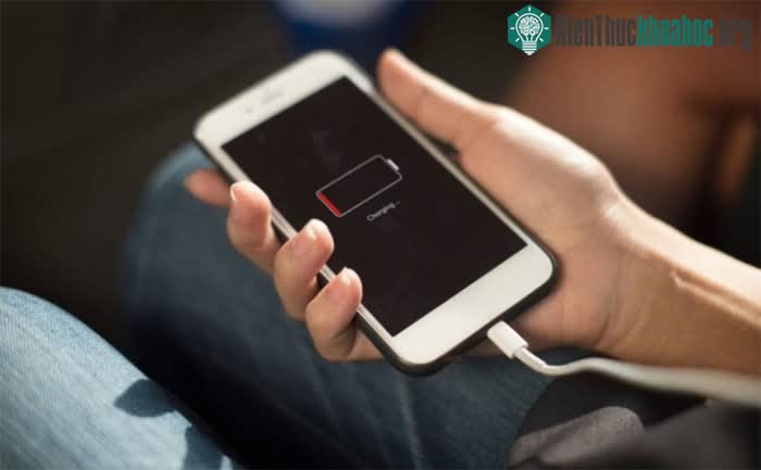 Điện thoại sau một thời gian sử dụng sẽ xuất hiện tình trạng chai pin
