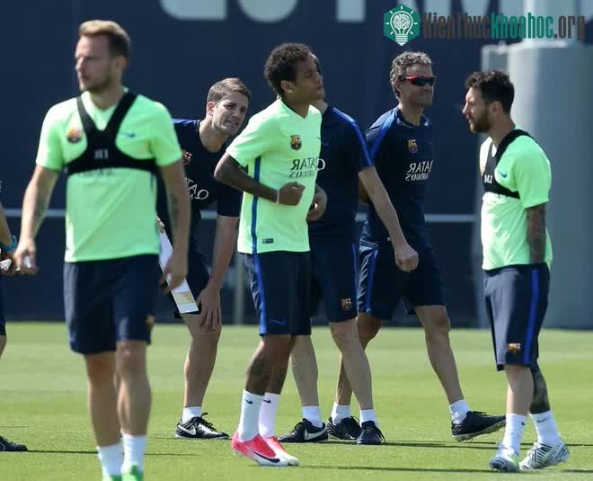 Bộ đôi Messi và Neymar khi còn khoác áo Barcelona