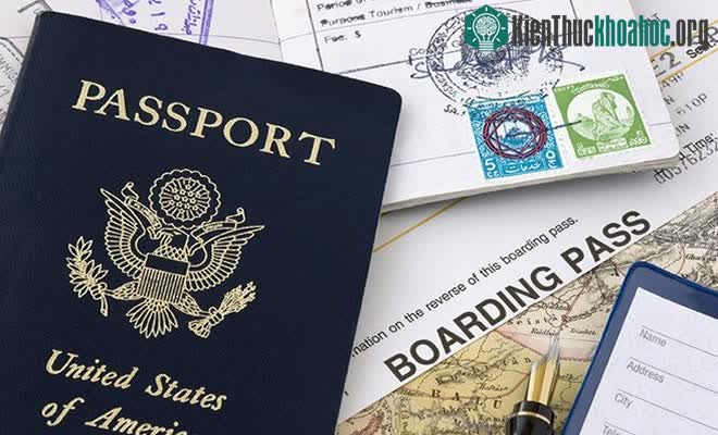 Cùng là hộ chiếu tối màu nhưng "quyền lực" của hộ chiếu Syria thua kém nhiều so với Mỹ.