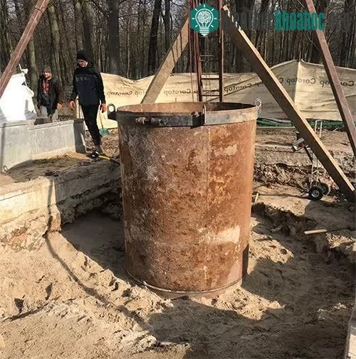 Kết quả thăm dò địa chất cho thấy có sự tác động của con người.