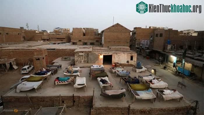 Nhiệt độ cao khiến Jacobabad trở thành một trong những thành phố nóng nhất thế giới.