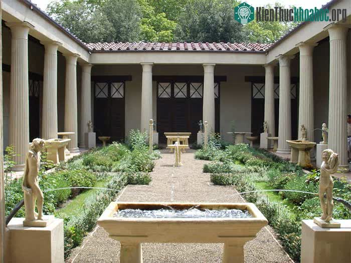 Những biệt thự này có diện tích lớn hơn Domus