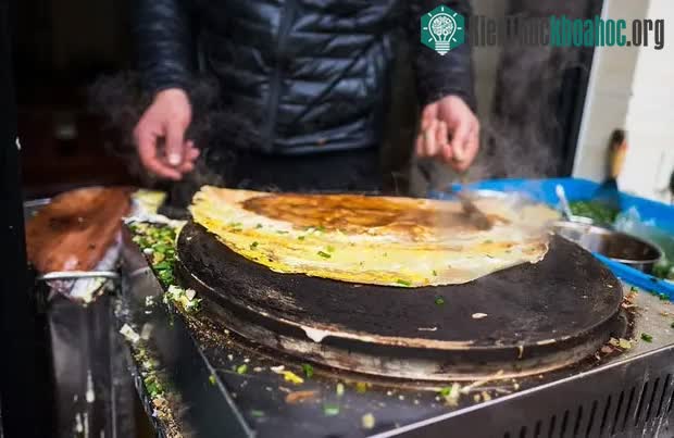 Đài Loan: Bánh crepe trứng (Jianbing)
