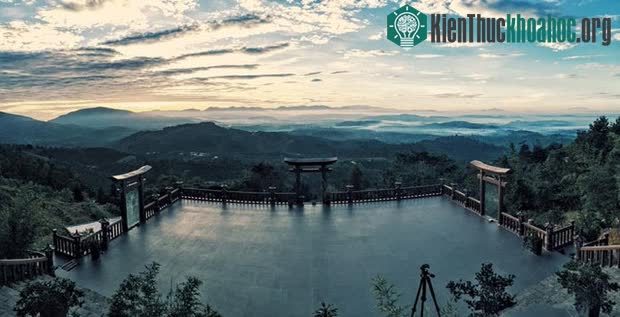 Chùa Linh Quy Pháp Ấn