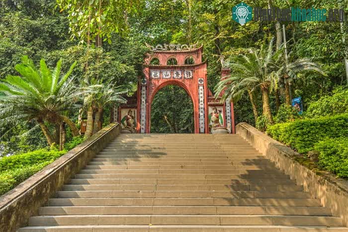 Khu di tích lịch sử Đền Hùng (Phú Thọ)