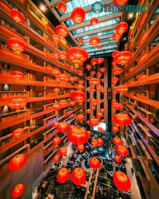 Bộ ảnh đô thị choáng ngợp này lý giải tại sao Hồng Kông được mệnh danh là "khu rừng bê tông" ảnh 9