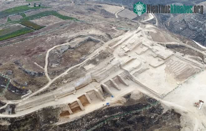 Kiến trúc kim tự tháp Shimao rộng hơn 80.000 ha ở tỉnh Thiểm Tây.
