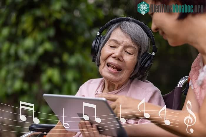 Liệu pháp mới bằng âm nhạc giúp điều trị hội chứng sa sút trí tuệ ảnh 0