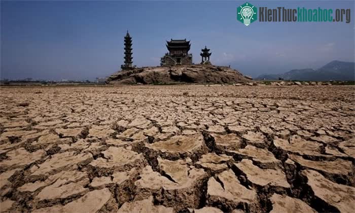 Đảo Lạc Tinh Đôn giữa hồ Bà Dương.&nbsp;