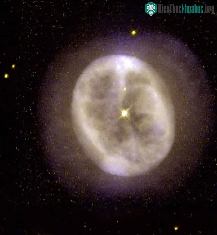 Tinh vân NGC 2022