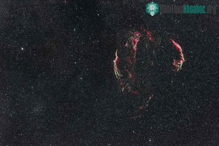 Tinh vân vành khăn