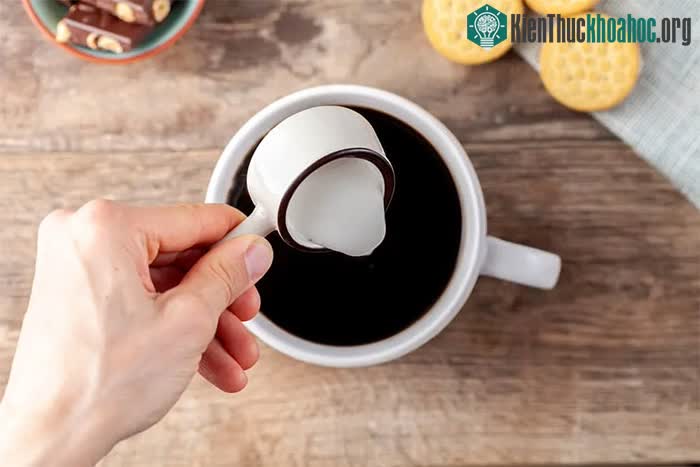 Cà phê chứa kem sữa béo