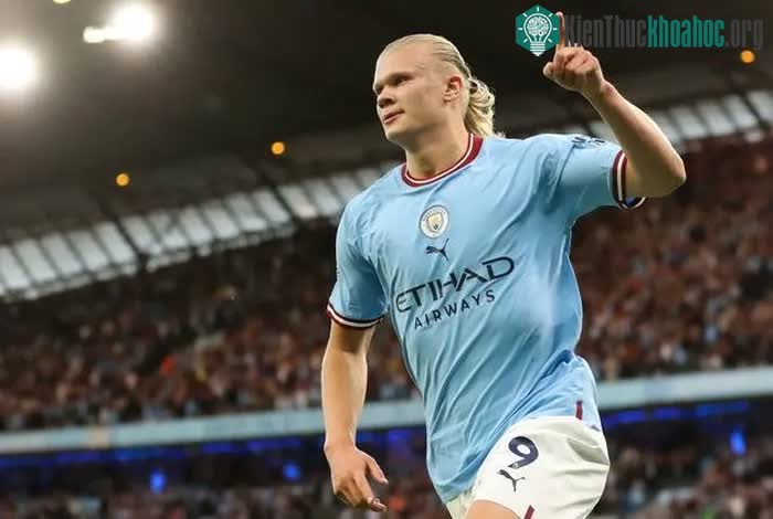 Erling Haaland sở hữu chế độ ăn kỳ lạ.