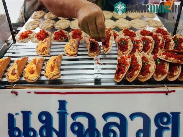 Khanom Bueang