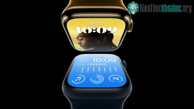 Apple Watch Series 8.