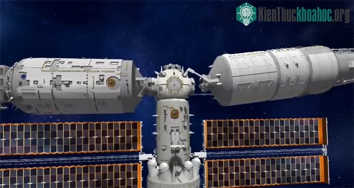 Module Mộng Thiên dịch chuyển vị trí trên trạm Thiên Cung.&nbsp;