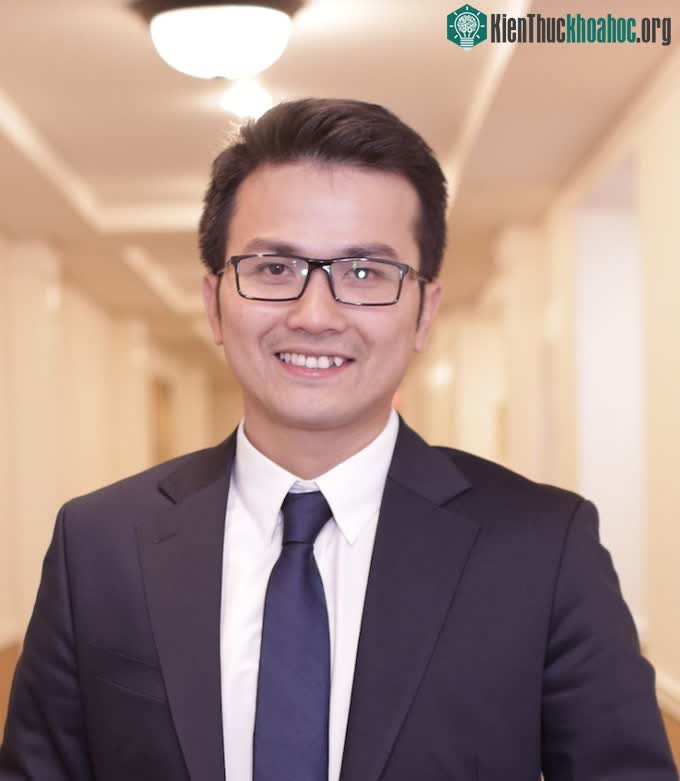 PGS.TS Trần Xuân Bách.